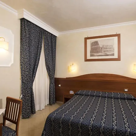 Chicago Hotell 2*