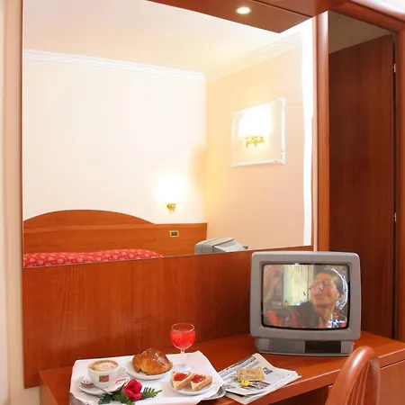 芝加哥酒店 2* 罗马