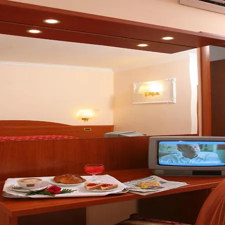 芝加哥酒店 2* 罗马